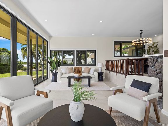 2nd image of 3942 Kaualio Pl