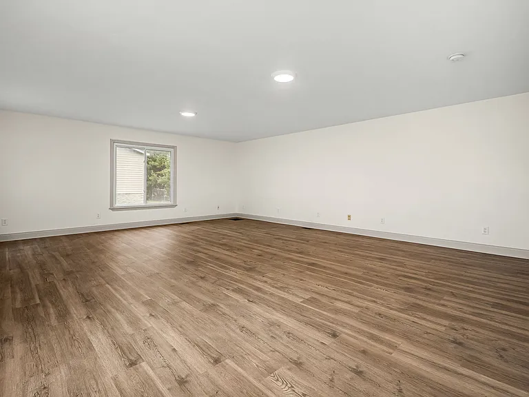 1015 Brinkley Rd — Photo 27