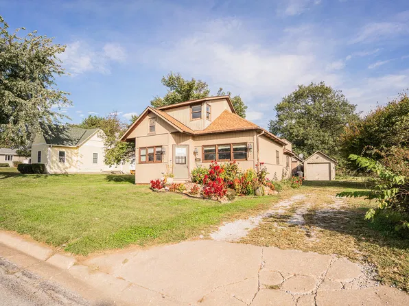 303 Fletcher St, Sidney, IA 51652