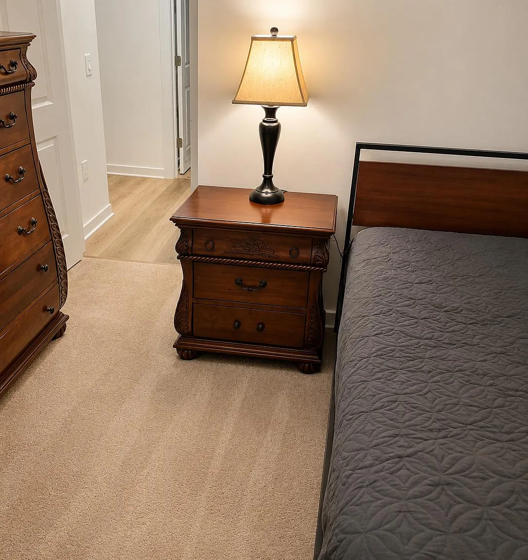 3 bed, 1.0 bath, 2500 sqft, $1,196 — Photo 1