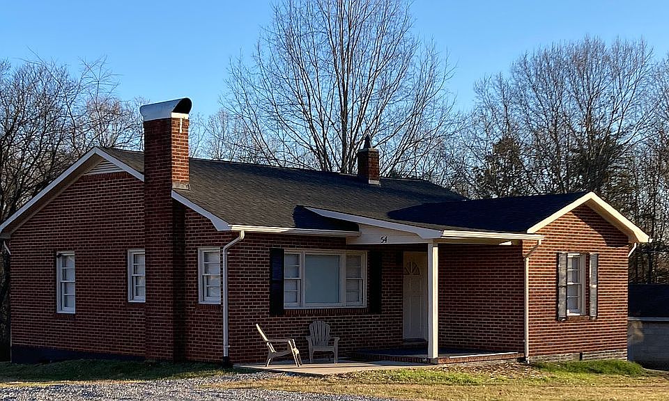 1st image of 54 Lakeside Ave