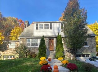 654 Gardnertown Rd, Newburgh, NY 12550