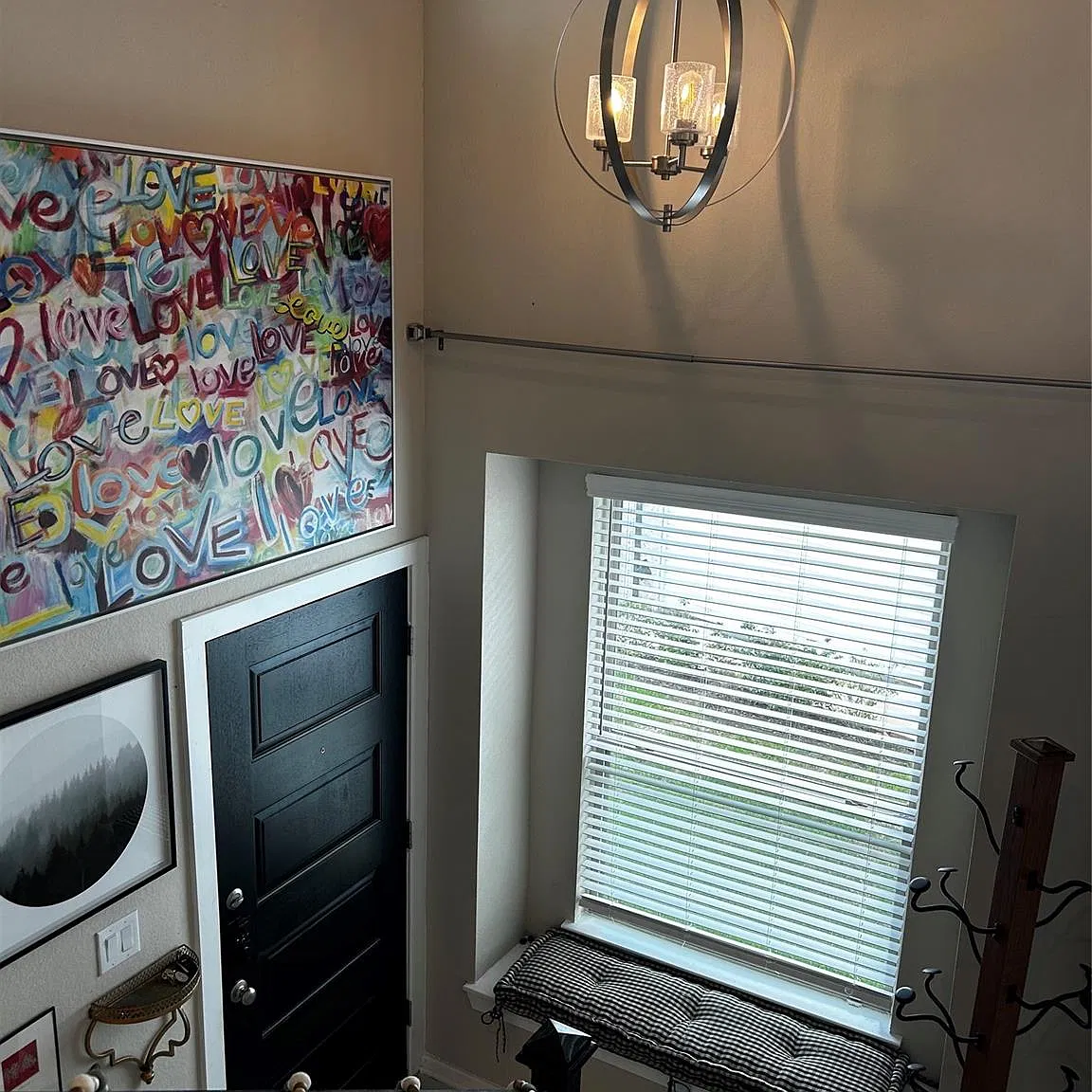 3 bed, 2.5 bath, 2146 sqft, $2,800 — Photo 3