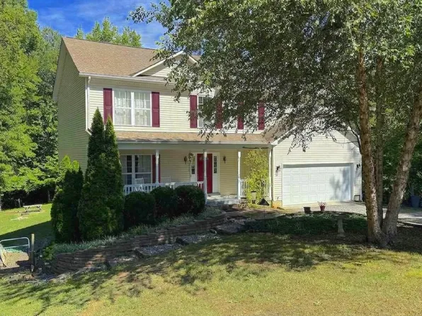 7459 Dogwood Ln, King George, VA 22485
