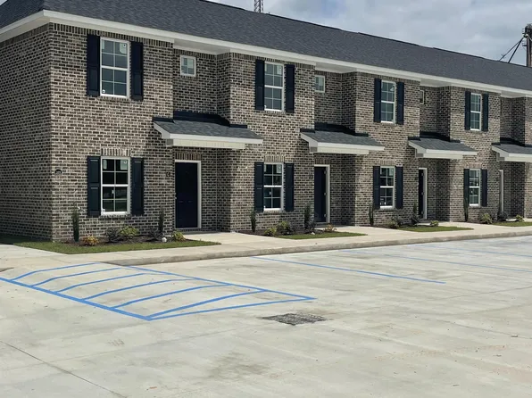 209 E Broad St, Darlington, SC 29532