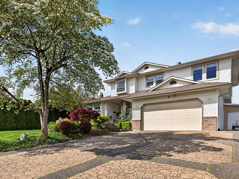 1st image of 34947 Oakhill Dr