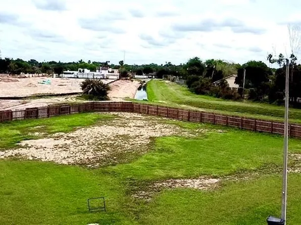 1111 E Chrysolite Dr, Weslaco, TX 78596