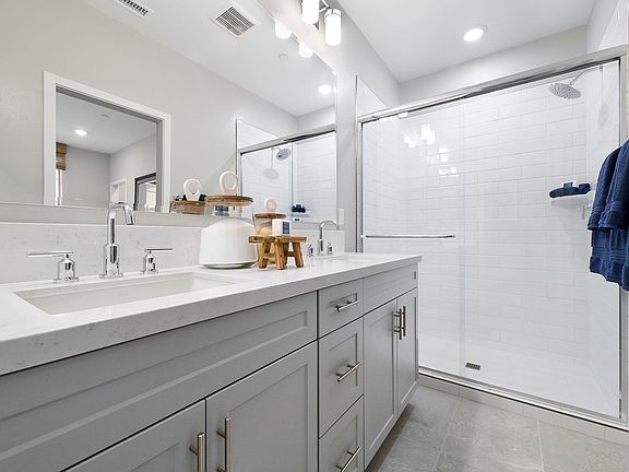 Blossom Plan 4 Bathroom Covina, CA