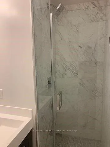 1 Yorkville Ave #705 — Photo 29