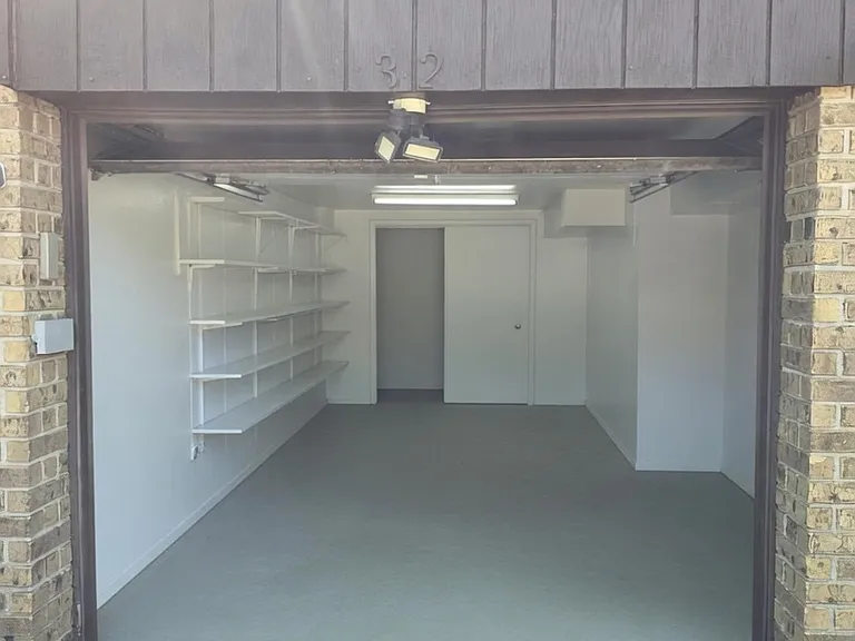 33 Joseph Ln #A — Photo 20