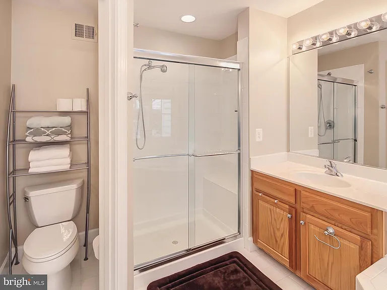 2958 Thompson Park Ln — Photo 22
