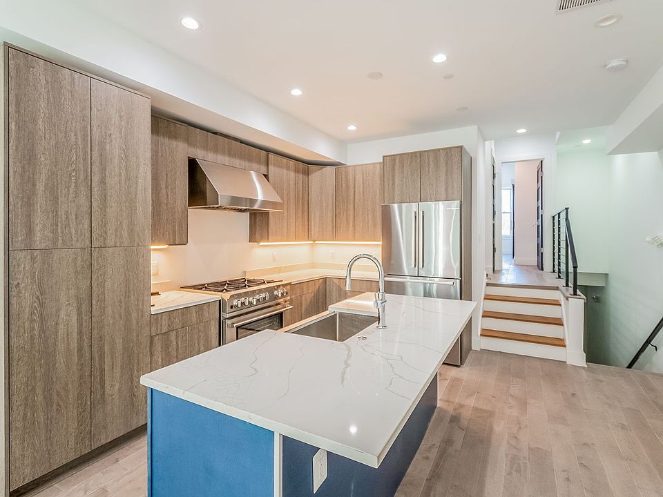 1st image of 2228 13th St NW #3