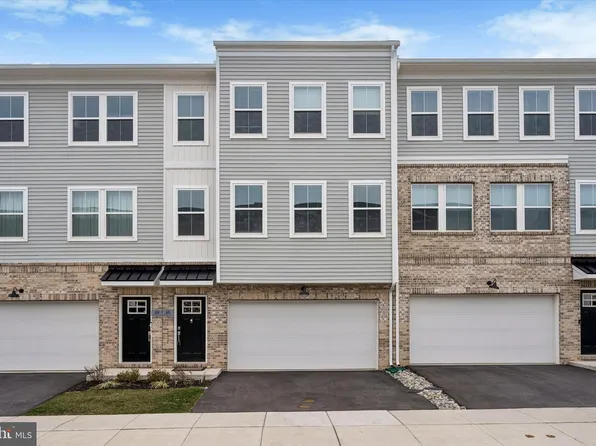 46 Continental Way, Bridgeport, PA 19405