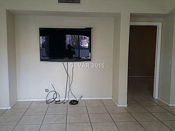 4th image of 7450 S Eastern Ave Unit 1054