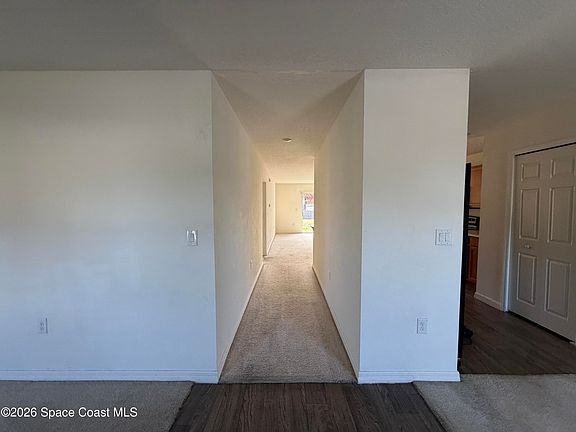 5th image of 806 Trinidad Ave SE