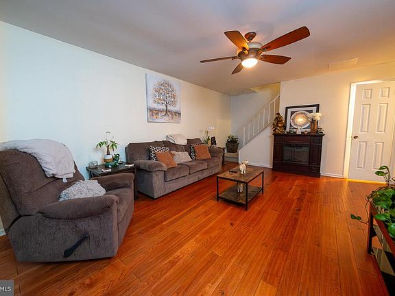 4th image of 3072 Harbour Dr #3072