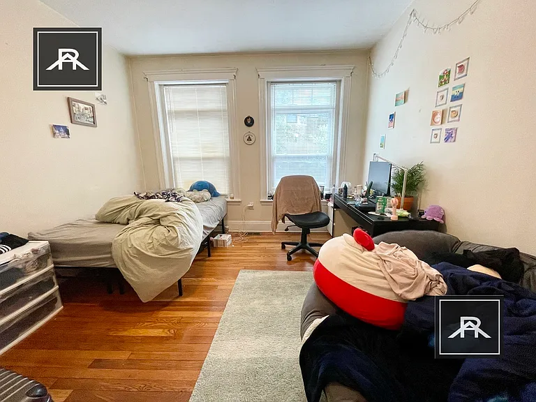 194 Winthrop Rd #1 — Photo 8