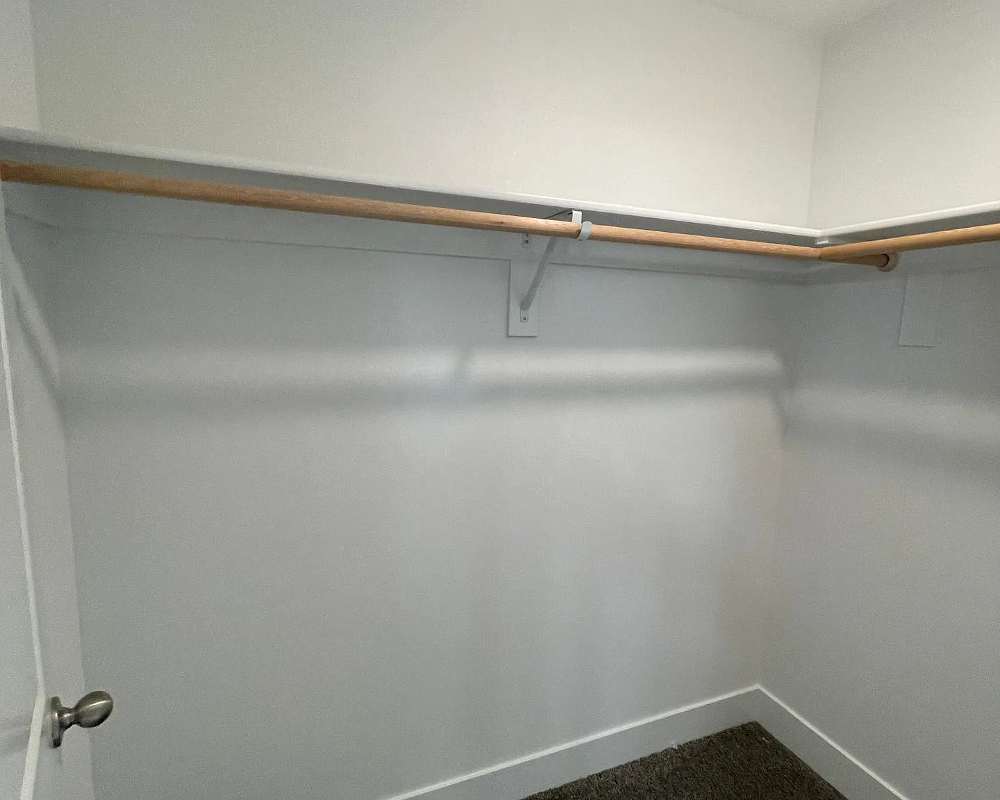 1401 Hardcastle Ave — Photo 3