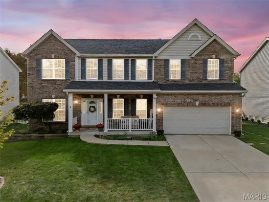 7767 Boatside Dr, Dardenne Prairie, MO 63368