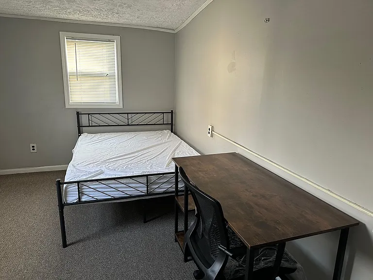 164 W End Ave — Photo 8