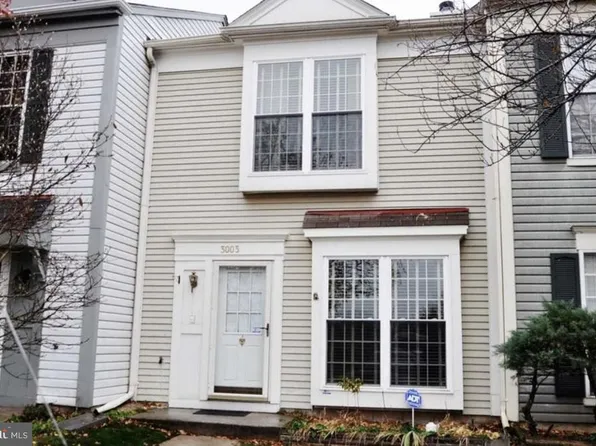 3003 McMaster Ct, Herndon, VA 20171
