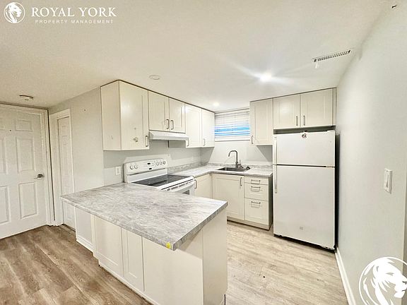 3rd image of 81 Mildred Ave #2