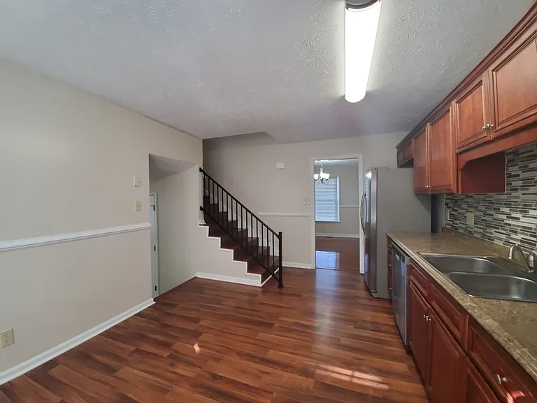 7886 Uriah Dr — Photo 17