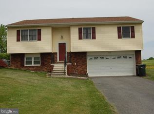 332 Fairview St, Carlisle, PA 17015