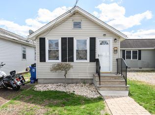 30 Passaic St, Middletown, NJ 07748