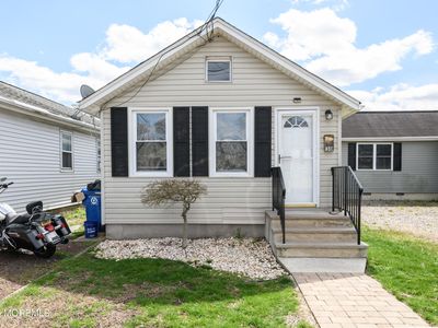 30 Passaic Street, Middletown, NJ, 07748
