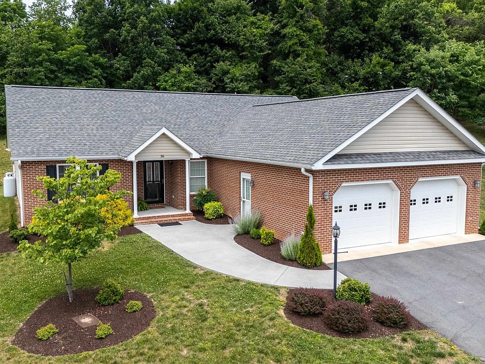 1st image of 26 Oak View Dr