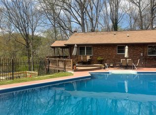 35 Heatherly Dr, Candler, NC 28715