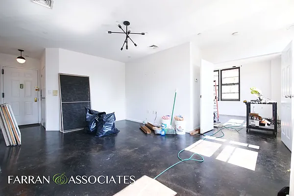 Rented by Farran & Associates | media 40