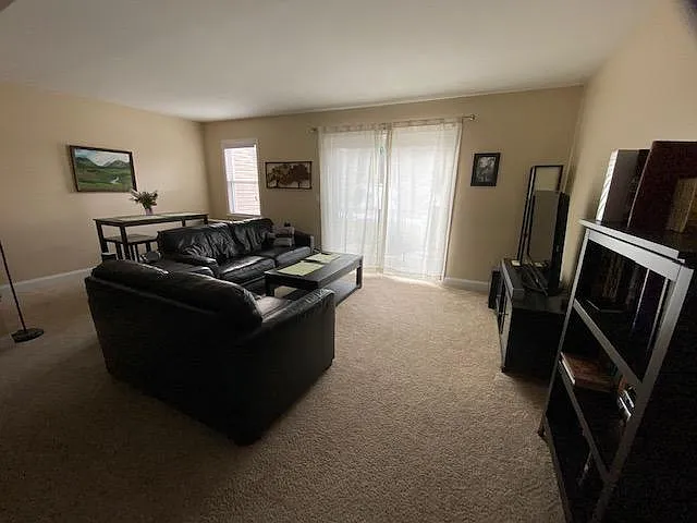 B11 Stonehedge Dr — Photo 11