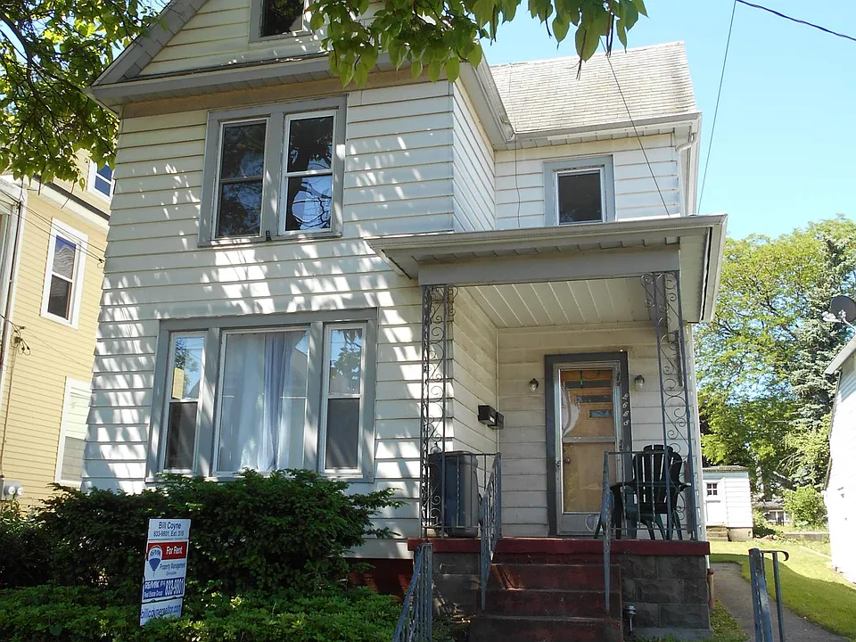 2658 Myrtle St #2