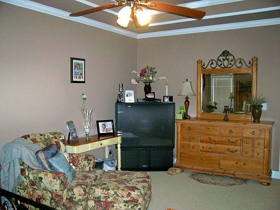 Master bedroom 2