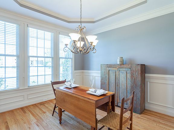 Formal dining room