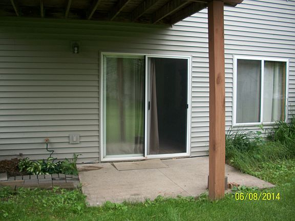 2nd image of 30 Heidi Ln