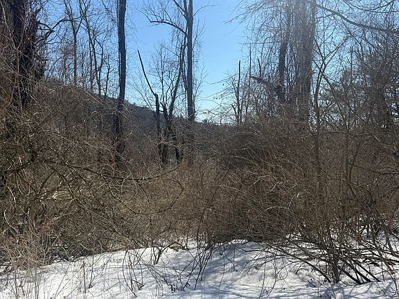 3rd image of 2 Spring St