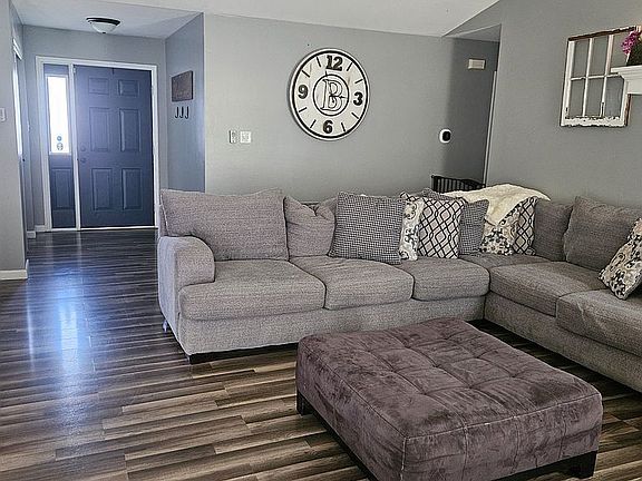 5th image of 3425 Cottonwood Dr