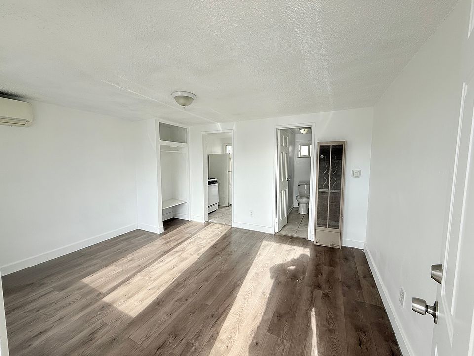2nd image of 5112 W Mission Blvd Unit 3