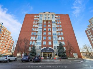 50 Old Mill Rd #509, Oakville, ON L6J7W1