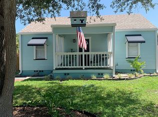 134 NE Monroe Cir N, Saint Petersburg, FL 33702
