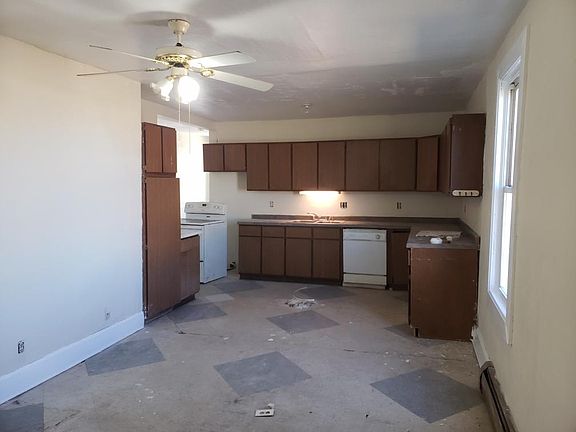 3rd image of 634 Bissell St #4