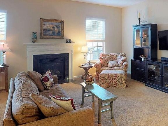 5th image of 4944 Lake View Dr