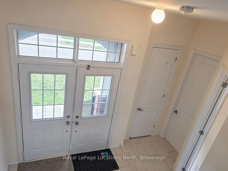 218 Roy Dr — Photo 3