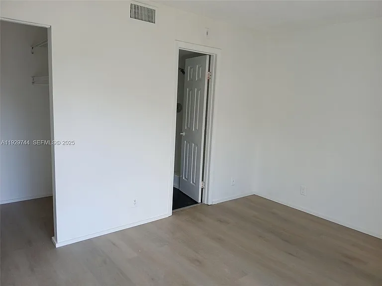 8740 N Sherman Cir #305 — Photo 12
