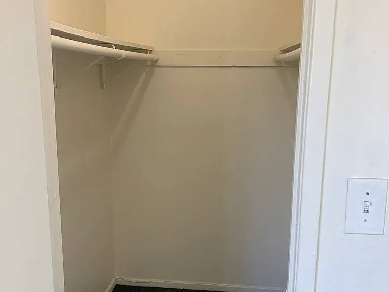 345 Daisy Ave #15 — Photo 10