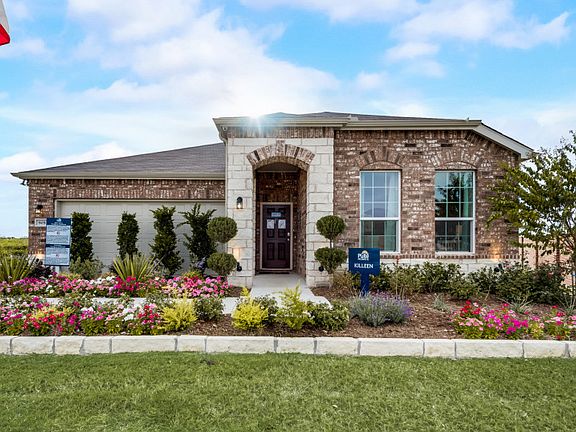 The Killeen, a one-story home with 2-car garage, shown with Home Exterior LS204