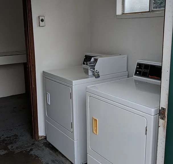 160 N 20th St #17 — Photo 10